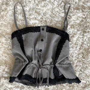 Irene’s story plaid crop top